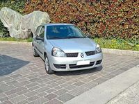 Usata Renault Clio II 70 CV (51 kW) 2010 Grigio Berlina