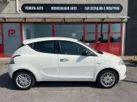 Usata Lancia Ypsilon Gold 69 CV (50 kW) 2017 Bianco Utilitaria