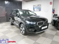 Begagnad Volvo XC40 Inscription 179 HK (131 kW) 2020 Svart SUV