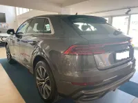 Usata Audi Q8 Sport 286 CV (210 kW) 2019 Grigio manhattan SUV