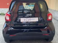 Usata Smart ForTwo Coupé Pure 41 kW (56 CV) 2021 Nero Utilitaria