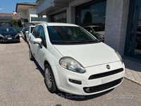 Usata Fiat Punto 75 CV (55 kW) 2015 Bianco Utilitaria