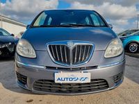 Usata Lancia Musa 90 CV (66 kW) 2009 Grigio Monovolume