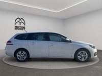 Usata Peugeot 308 SW Business-Line 100 CV (73 kW) 2018 Bianco gelato Station wagon