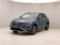 Usata VW T-Roc Style 150 CV (110 kW) 2023 Grigio SUV