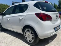 Usata Opel Corsa 90 CV (66 kW) 2018 Bianco Utilitaria