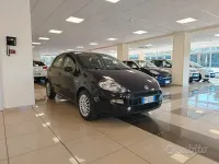 Usata Fiat Punto Street 95 CV (69 kW) 2018 Nero Utilitaria