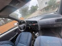 Usata Fiat Strada 69 CV (50 kW) 2000 Bianco Pick-up