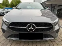 Usata Mercedes A180 Progressive 116 CV (85 kW) 2025 Grigio Berlina