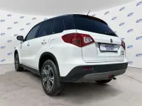 Usata Suzuki Vitara 120 CV (88 kW) 2018 Bianco SUV