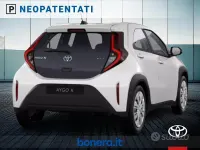 Nuova Toyota Aygo X 92 CV (67 kW) 2026 Bianco SUV