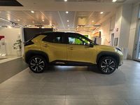 Usata Toyota Yaris Cross 116 CV (85 kW) 2022 Giallo SUV