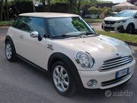 Usata Mini Cooper 120 CV (88 kW) 2010 Utilitaria