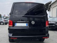 Usata VW T6.1 150 CV (110 kW) 2022 Deep black Furgone