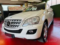 Usata Mercedes ML320 Premium 224 CV (164 kW) 2009 Bianco SUV