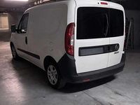 Usata Fiat Doblò Active 105 CV (77 kW) 2016 Bianco Monovolume