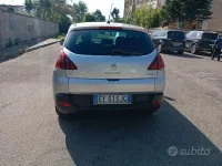 Usata Peugeot 3008 115 CV (84 kW) 2015 Grigio Station wagon