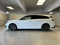 Usata Peugeot 308 SW Allure 131 CV (96 kW) 2022 Bianco Station wagon