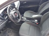 Usata Fiat Tipo 120 CV (88 kW) 2019 Marrone Utilitaria