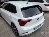 Usata VW Polo R-line 95 CV (69 kW) 2023 Bianco Utilitaria