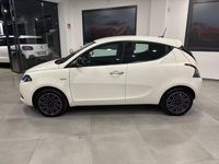 Usata Lancia Ypsilon Gold 69 CV (50 kW) 2022 Bianco Utilitaria