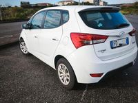 Usata Hyundai ix20 Xpossible 90 CV (66 kW) 2016 Bianco Utilitaria