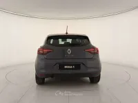 Usata Renault Clio V Evolution 101 CV (74 kW) 2022 Grigio scuro Berlina
