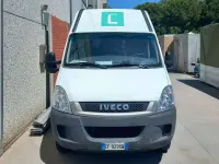 Usata Iveco Daily 145 CV (106 kW) 2011 Furgone