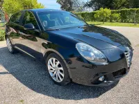 Gebraucht Alfa Romeo Giulietta Distinctive 120 PS (88 kW) 2015 Schwarz Kleinwagen