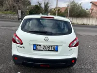 Usata Nissan Qashqai Acenta 110 CV (80 kW) 2014 Bianco SUV