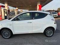 Usata Lancia Ypsilon 85 CV (62 kW) 2013 Bianco Utilitaria