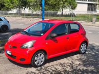 Second-hand Toyota Aygo 68 CP (50 kW) 2010 Roșu Hatchback