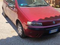 Usata Fiat Punto 2002 Rosso Utilitaria