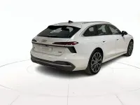 Usata Audi A6 Advanced 204 CV (150 kW) 2025 Vari colori pastello Station wagon