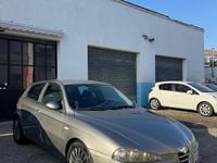 Usata Alfa Romeo 147 Exclusive 149 CV (109 kW) 2006 Grigio Utilitaria