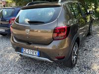 Usata Dacia Sandero Anniversary 95 CV (69 kW) 2020 Marrone Berlina