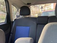 Usata Opel Meriva Cosmo 100 CV (73 kW) 2004 Grigio Monovolume