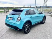 Usata Fiat 600 La Prima 145 CV (106 kW) 2025 Bluazzurro SUV