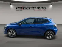 Usata Renault Clio V Techno 91 CV (66 kW) 2025 Blu/azzurro Berlina