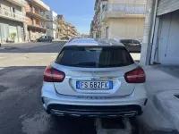 Usata Mercedes GLA220 Executive 184 CV (135 kW) 2018 Grigio SUV