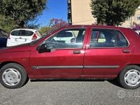 Usata Renault Clio 58 CV (42 kW) 1997 Rosso Utilitaria