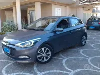 Usata Hyundai i20 Comfort 75 CV (55 kW) 2017 Grigio Berlina