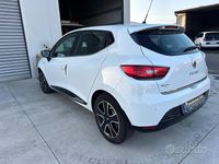 Usata Renault Clio GrandTour 75 CV (55 kW) 2016 Bianco Station wagon