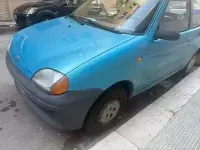 Usata Fiat 600 41 CV (30 kW) 2000 Bluazzurro Berlina