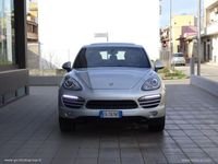 Usata Porsche Cayenne 245 CV (180 kW) 2013 Grigio SUV