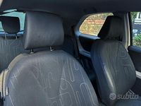 Usata Toyota Yaris 69 CV (50 kW) 2010 Bianco Berlina