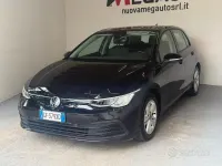 Usata VW Golf VII Life 116 CV (85 kW) 2021 Nero Utilitaria