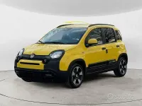 Nuova Fiat Panda Cross Cross 69 CV (50 kW) 2025 Giallo Utilitaria