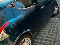Usata Lancia Ypsilon 60 CV (44 kW) 2015 Bluazzurro Utilitaria