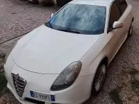Usata Alfa Romeo Giulietta 105 CV (77 kW) 2010 Bianco Utilitaria